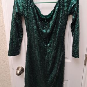 Gianni Bini Green Cowl Neck Long Sleeve Bodycon Dress